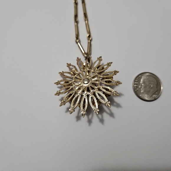 Vintage Ruby Rhinestone Brooch - Picture 7 of 10